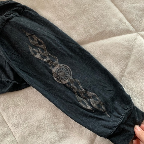 CottonOn long sleeve crop - Picture 2 of 3